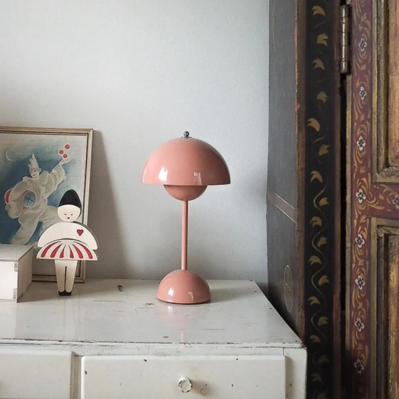 Elegant Bordlampe - Svampelampe Flowerbud