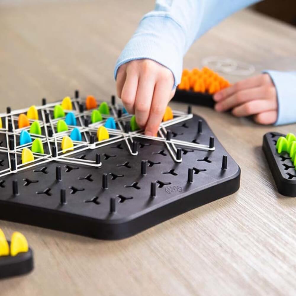 Triangle Chess™ - Strategisk Brætspil